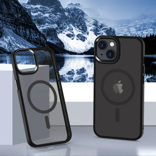 iPhone 15 Plus MagSafe-kompatibilis áttetsző matt tok fekete Alphajack - 3