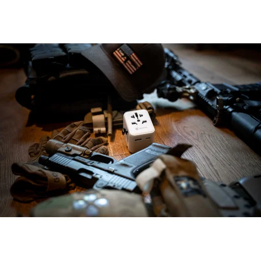Tactical PTP Travel Adapter fehér - 10