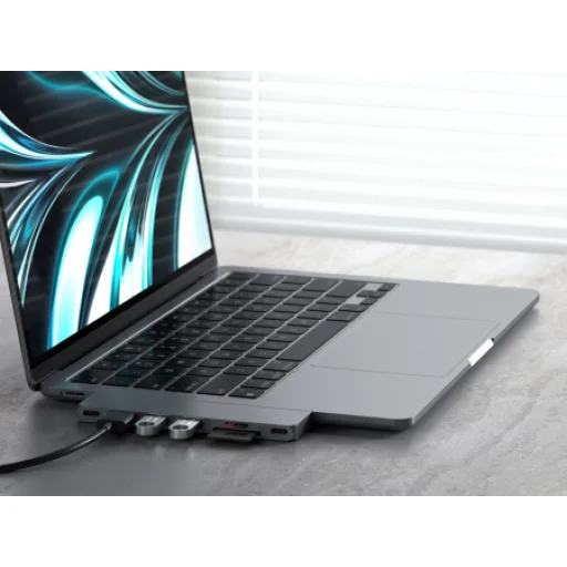 Satechi PRO HUB SLIM (1xUSB4, 1xHDMI, 2xUSB-A, SD/MicroSD, UHS-I akár 104MB/s, SD/SDHC/SDXC 2TB-ig, 1xUSB-C) - asztroszürke - 3