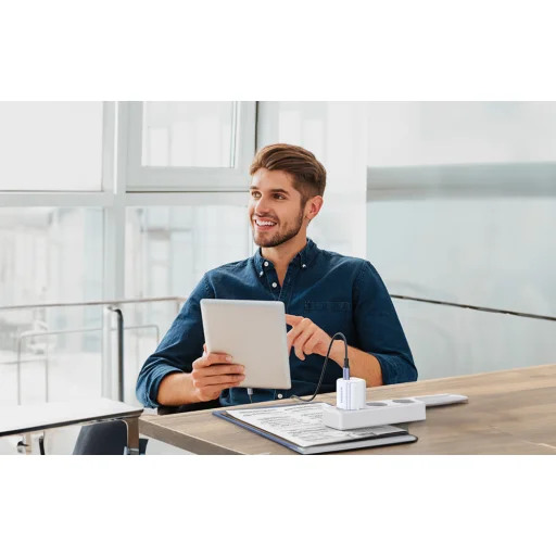 UGREEN 20w Nexode mini hálózati töltő adapter USB-C, PD3.0, QC4.0, GaN fehér - 6