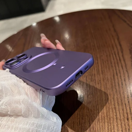 iPhone 15 Soft MagSafe tok lila - 7