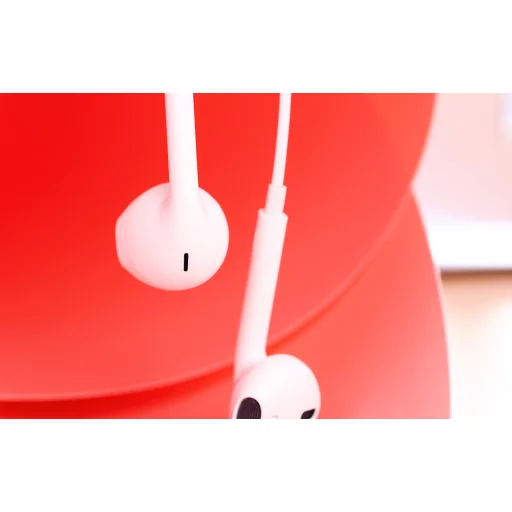 Foneng T28 vezetékes fülhallgató lightning csatlakozóval, vezérlővel (fehér) - 3