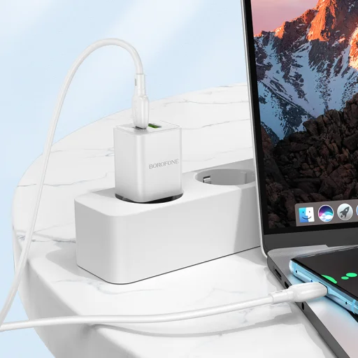 Borofone BN14 Royal GaN USB + Type C hálózati töltő adapter QC 3.0 PD 30W + Type C - Type C kábel fehér - 3