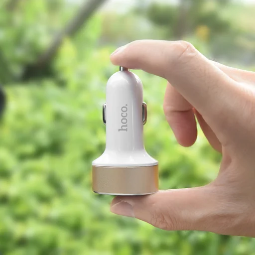 Hoco Szivargyújtós autós töltő 2 USB aljzattal fehér - 5