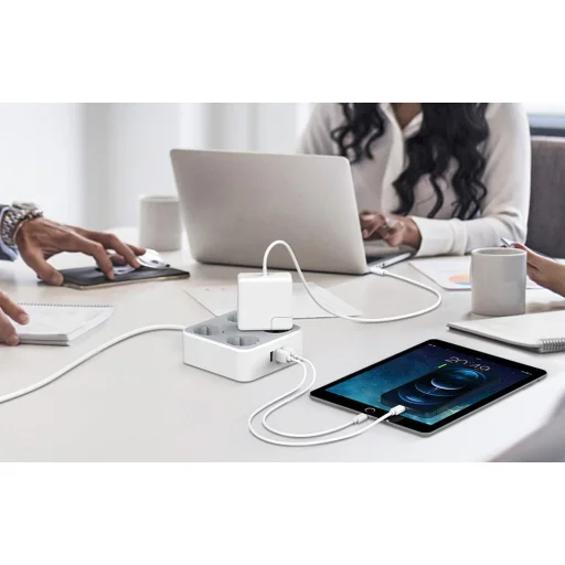 TESSAN TS-302-C-GR 4x hálózati elosztó + 2x USB-A, 1x USB-C töltő 2m - 5
