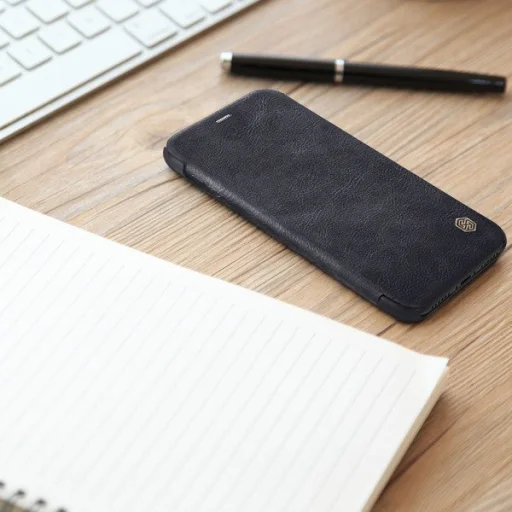 iPhone 15 Pro Max Nillkin Qin bőr fliptok fekete - 3