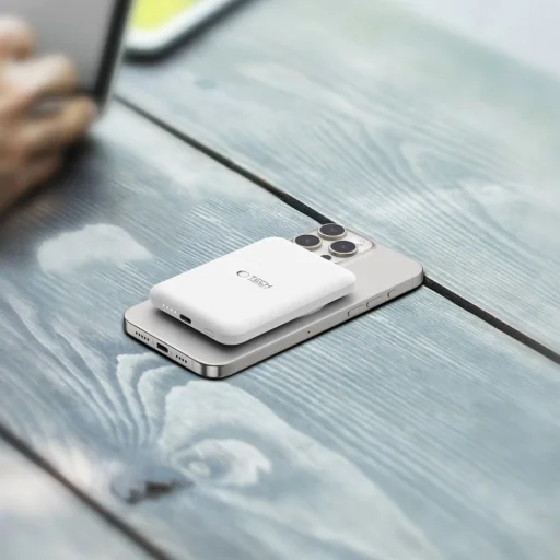 Tech-Protect LifeMag PB10 Powerbank MagSafe-val 5000mAh 15W USB-C port - fehér + USB-C kábel - 8