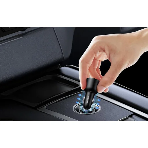 Ugreen autós töltő 2x USB Type C / 1x USB 69W 5A Power Delivery Quick Charge fekete (20467) - 4