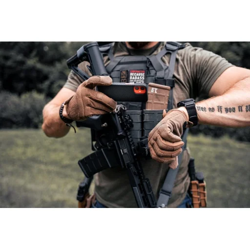  Samsung Galaxy Z Flip 5 Fekete Tactical MagForce Aramid tok - 5