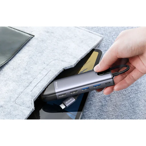 Mcdodo HU-7740 6w1 USB-C Hub (USB-C, HDMI, USB3.02, SD, TF) - 6