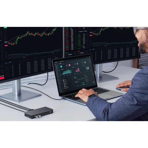 UGREEN Revodok Pro CM615 Adapter hub USB-C - 2x USB-A, 1x USB-C 3.1, 2x HDMI, 2x DP, SD/TF, RJ45 - 6