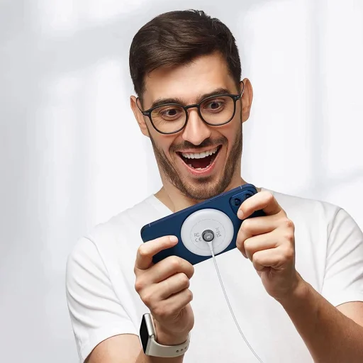 Ugreen CD245 40123 vezeték nélküli Qi / MagSafe töltő 15W USB-C kábellel - fehér - 3