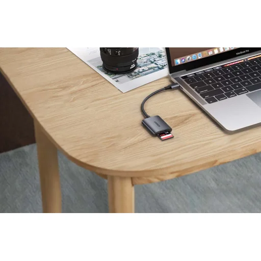 Ugreen CM401 USB C 5Gb/s SD/TF kártyaolvasó - szürke - 5