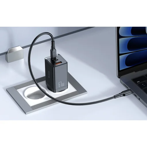 Mcdodo CH-1541 GaN hálózati töltő, 2x USB-C, 1x USB, 67W (fekete) - 3