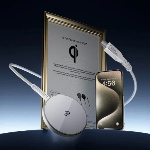 ESR Halolock Qi2 Mini Vezeték Nélküli Töltő 15W MagSafe-kel - Ezüst - 3