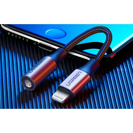 Ugreen US211 Lightning Mini Jack Audioadapter, 3.5mm 0.1m (fekete) - 3