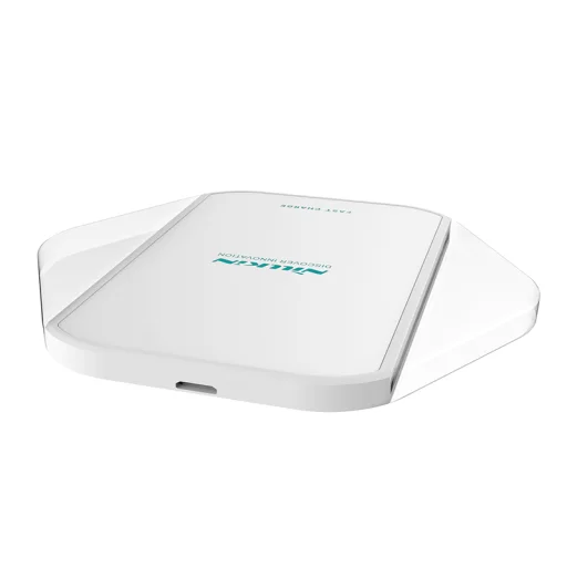 Nillkin ajándékcsomag vezeték nélküli bluetooth hangszóró és Qi gyorstöltő piros - 3