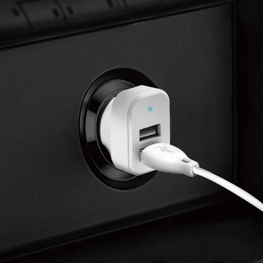Dudao szivargyújtós töltő 2xUSB 2.4A és 3in1 lightning/ Type-C/ micro USB kábel fehér - 7