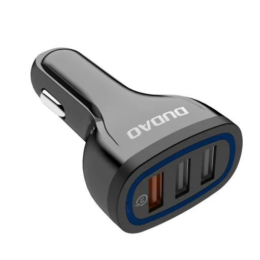 Dudao univerzális autós töltő 3xUSB gyorstöltéssel 3.0 QC3.0 2.4A 18W fehér - 2