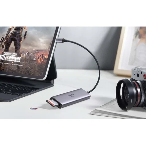 UGREEN CM511 5 az 1-ben USB-C hub, 3 portos USB3.0 + HDMI + TF/SD (szürke) - 4
