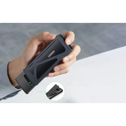 UGREEN 15512 M.2 NVMe külső SSD ház - 3