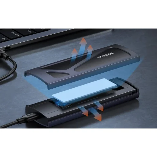 UGREEN 15512 M.2 NVMe külső SSD ház - 5