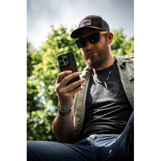 Tactical MagForce Hyperstealth 2.0 tok iPhone 11-hez, Fekete/Piros - 4