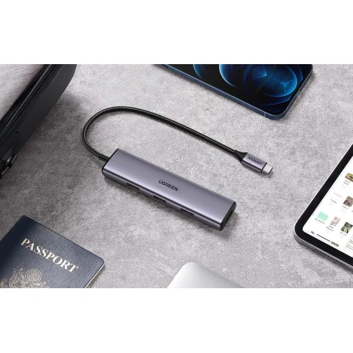 UGREEN 5 az 1-ben adapter, USB 4x USB 3.0 (szürke) - 4